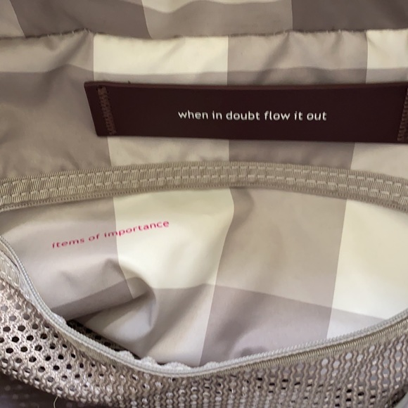 Lululemon tote - Picture 3 of 5
